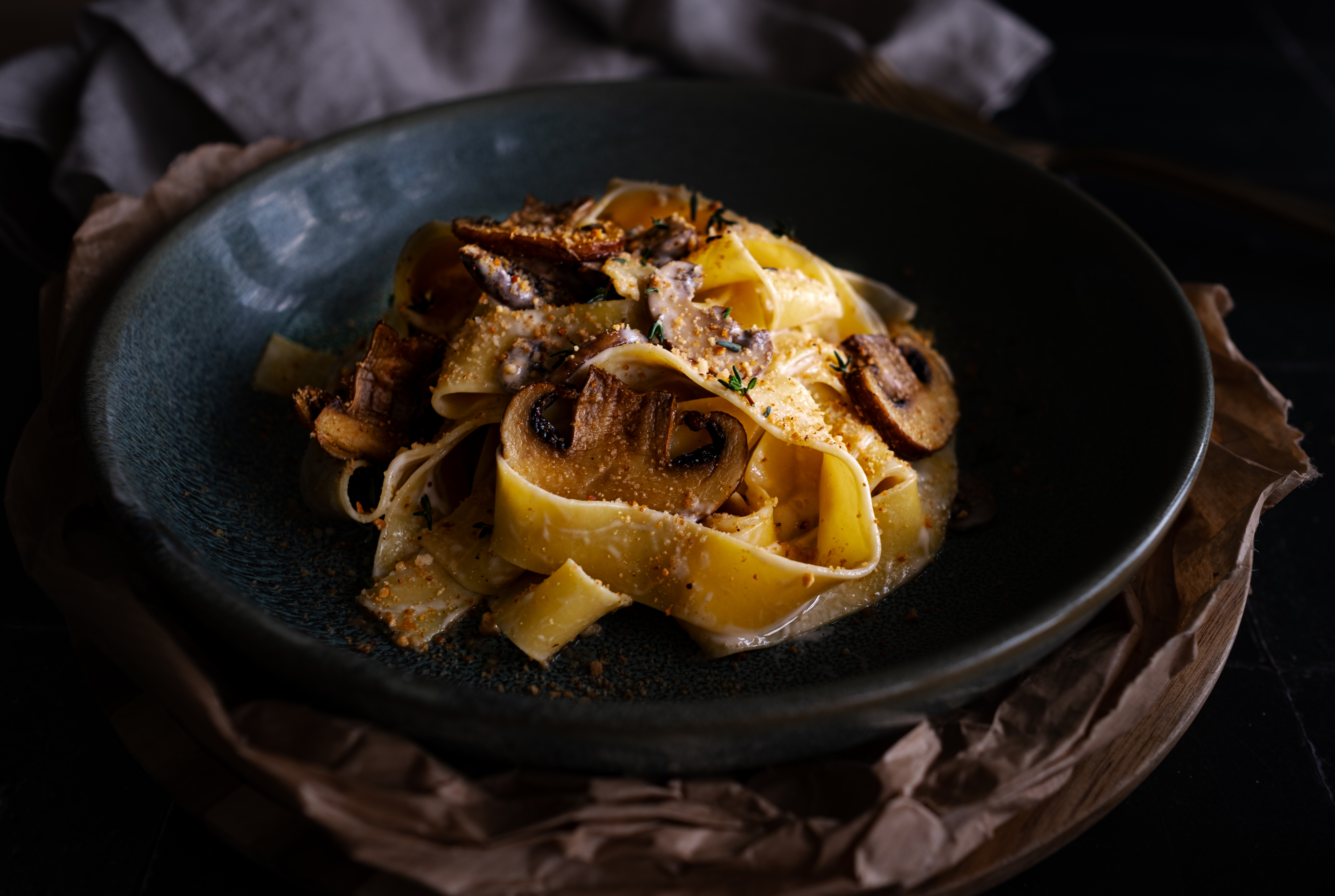 Puur Deliz recept Vegan Champignon-roomsaus pasta. - PuurDeliz